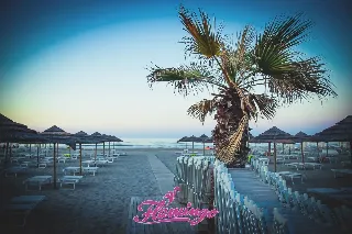 thumbs-discoteca-Flamingo Beach-8